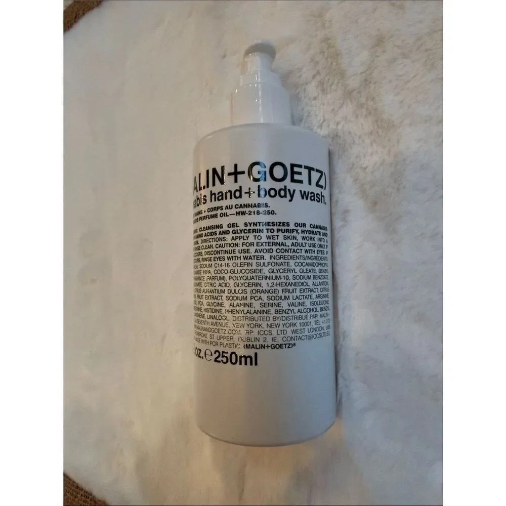 MALIN+GOETZ cannabis hand